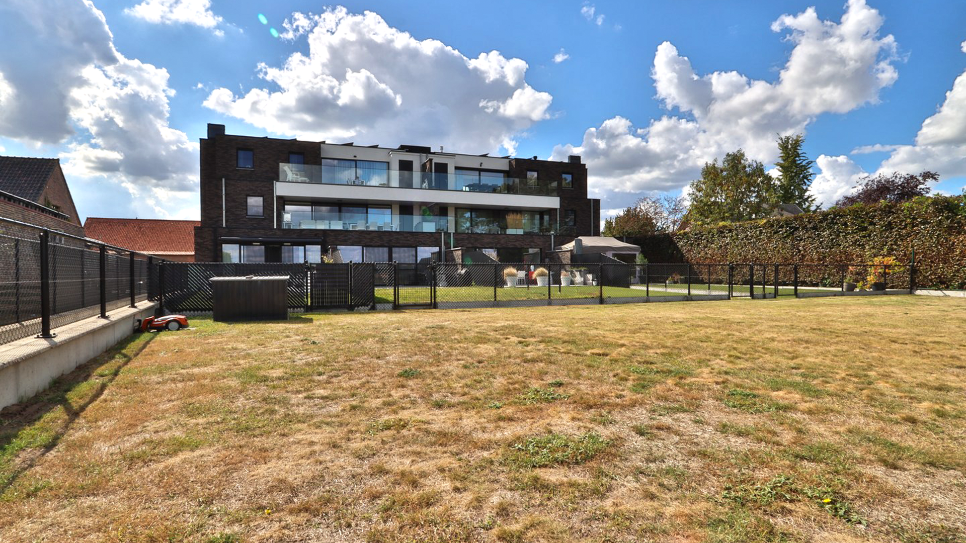 Dakappartement te koop in Vrasene