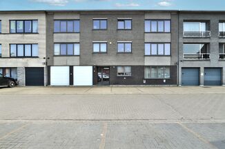 Appartementsgebouw te koop in Beveren
