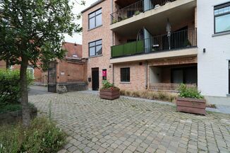 Gelijkvloerse verdieping te huur in Beveren-Waas