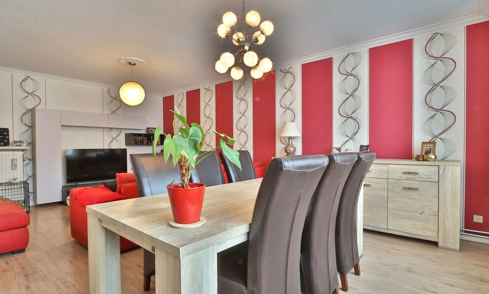 Appartementsgebouw te koop in Beveren