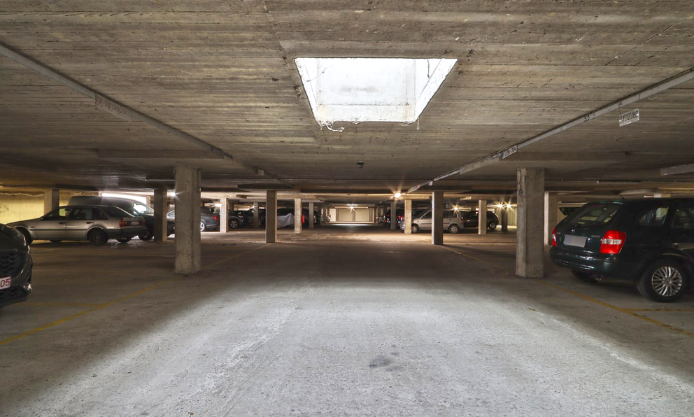 Binnenstaanplaats te koop in Beveren