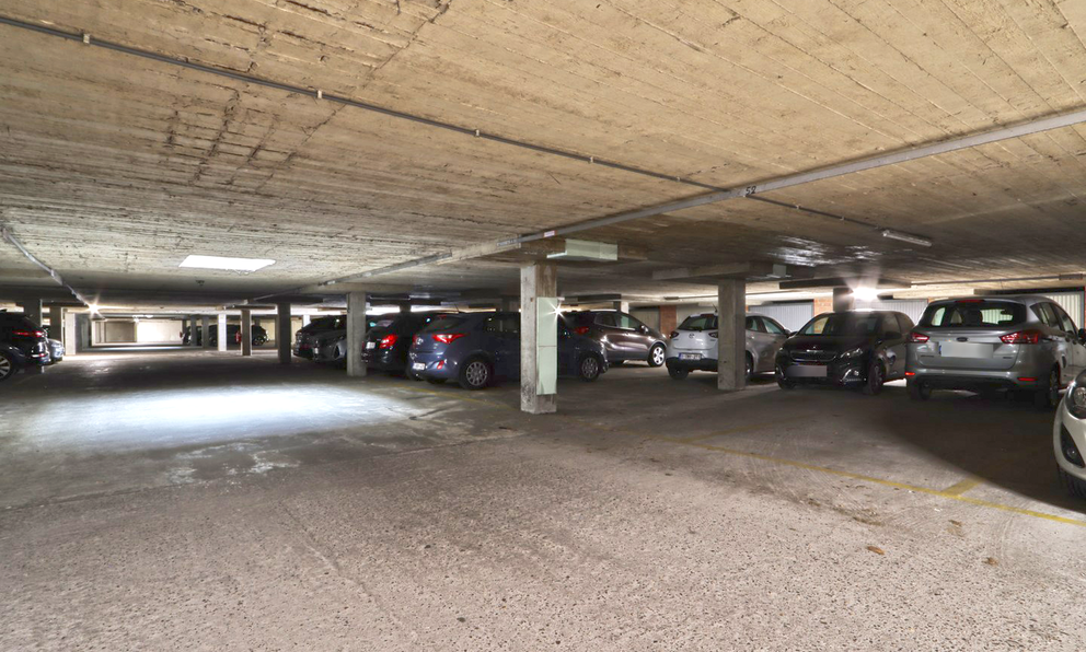 Binnenstaanplaats te koop in Beveren