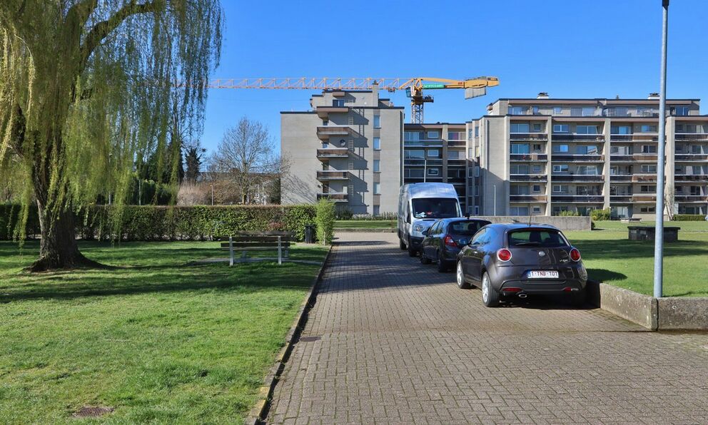 Binnenstaanplaats te koop in Beveren