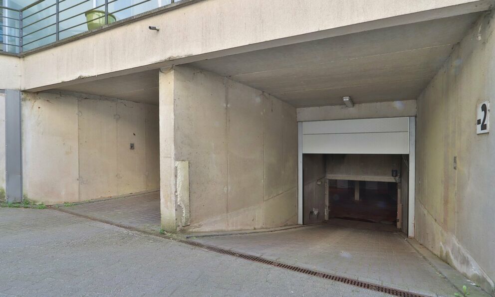 Binnenstaanplaats te koop in Beveren-Kruibeke-Zwijndrecht