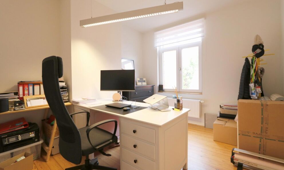 3746002347000005555/3171269