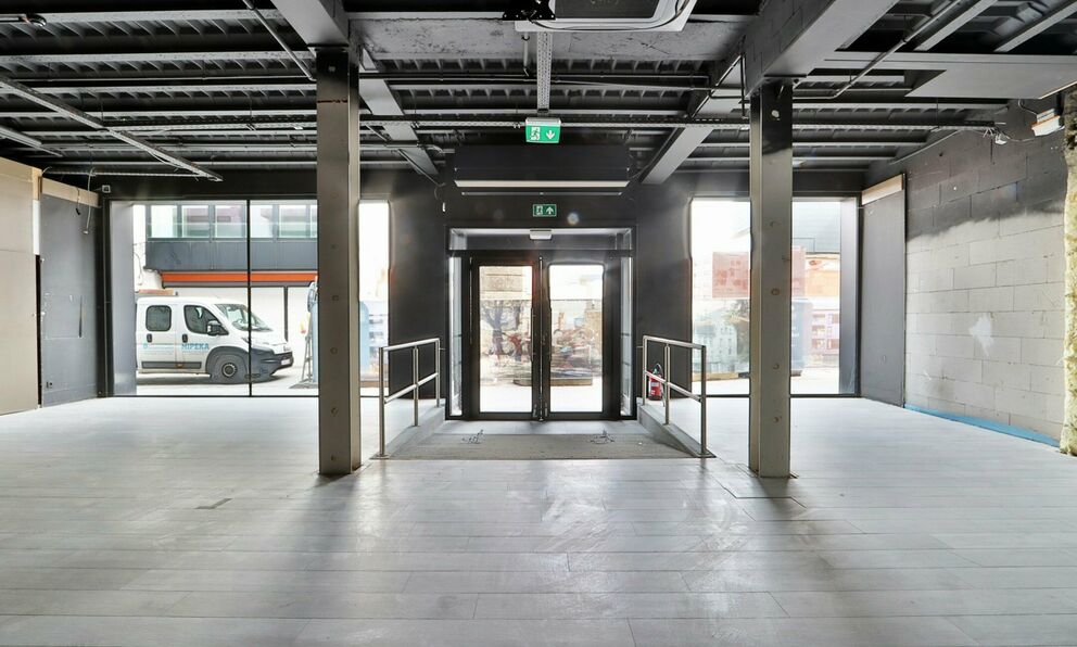 Individuele handelszaak te huur in Beveren-Kruibeke-Zwijndrecht